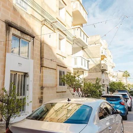 3bed - Prime Location By Homely شقة Ta Xbiex