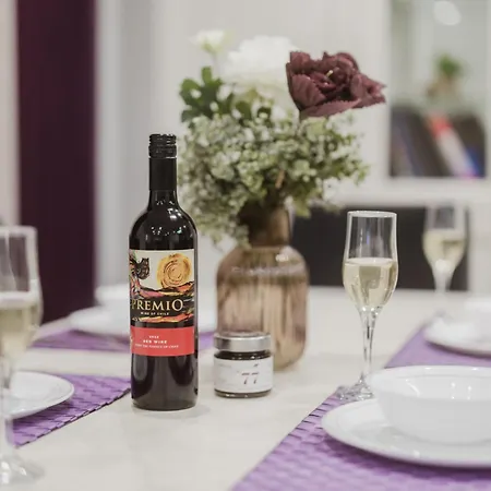 3bed - Prime Location By Homely *