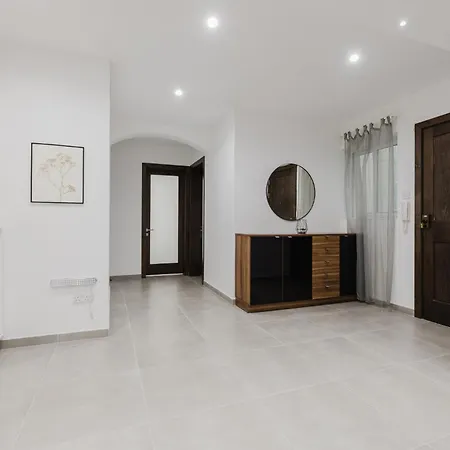 3bed - Prime Location By Homely شقة *