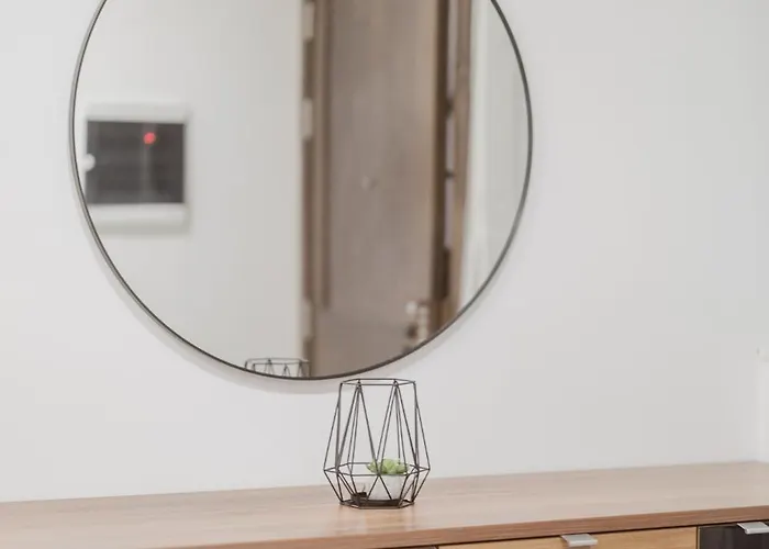 Apartment 3bed - Prime Location By Homely *