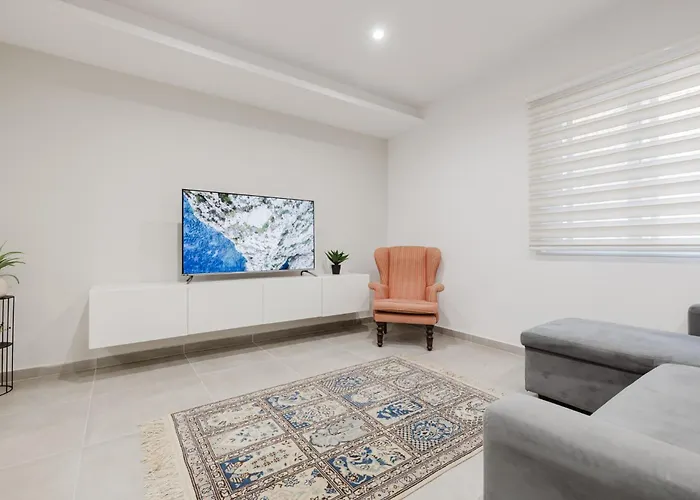 3bed - Prime Location By Homely Apartment Ta Xbiex